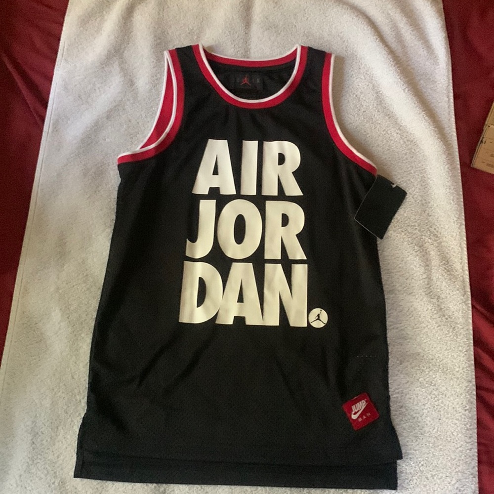 NWT Jordan boys mesh jersey tank top